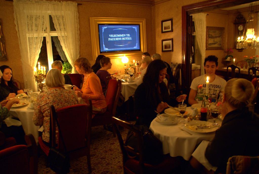 Paulsens Hotel Lyngdal Esterno foto